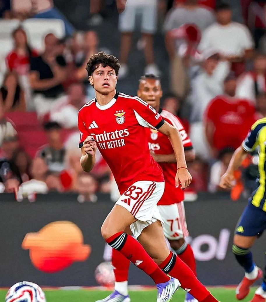 开云电竞国际入口-葡超赛程吃紧，阿森纳今晚更衣室发声，气氛紧张，细节决定成败的简单介绍